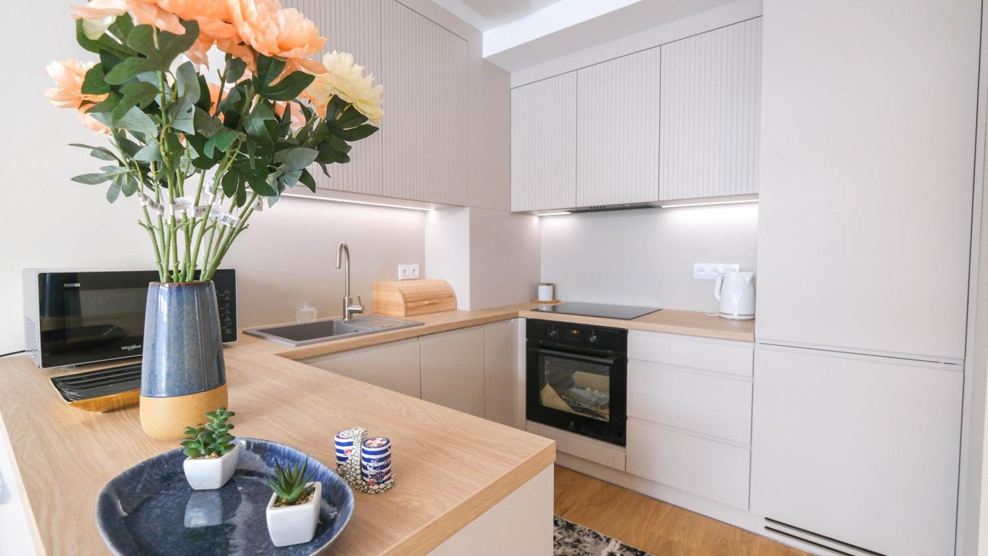 Luxury Apartment Free Parking Wawel Castle 2 Minutes Краков Экстерьер фото